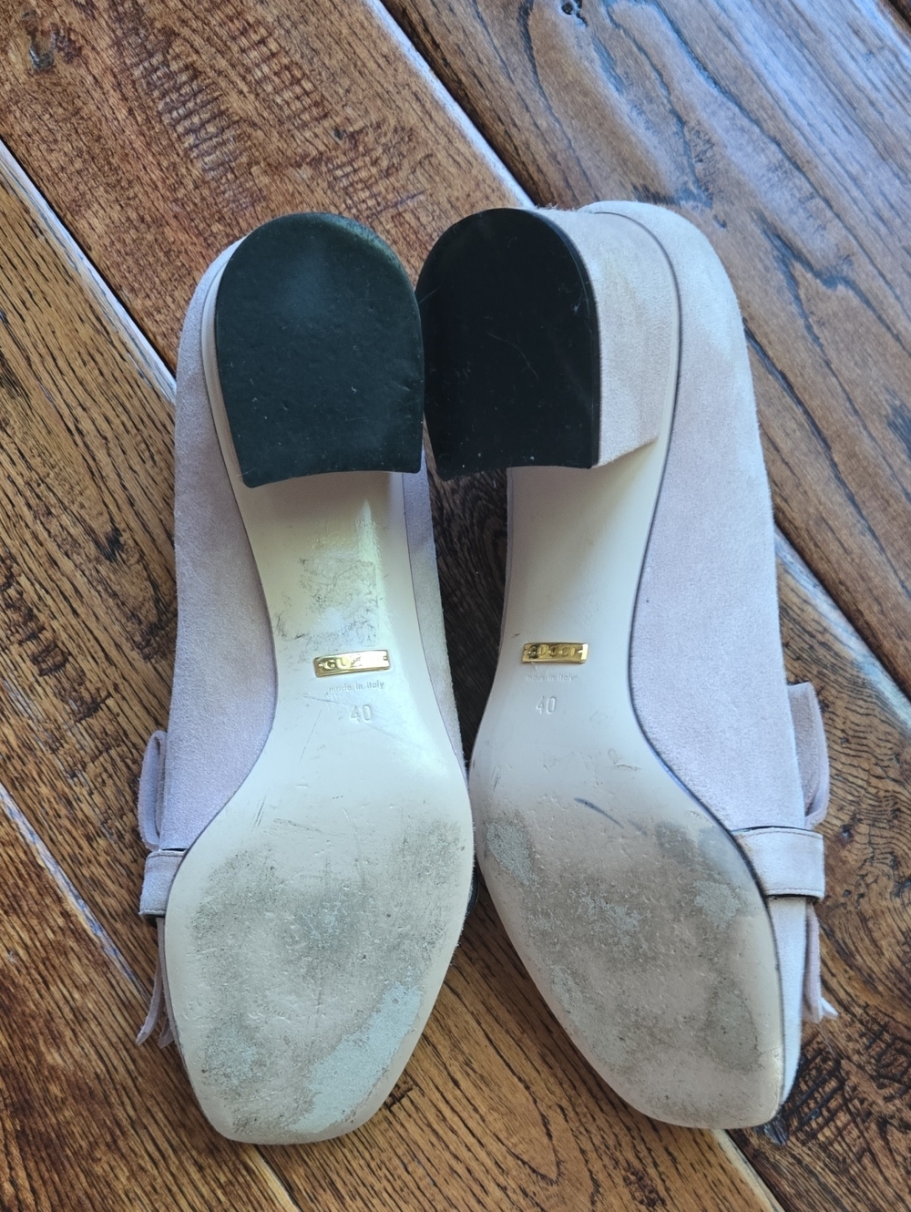 Gucci Pink Suede Fringe Block Heel Loafers with Gold Double-G - Picture 5 of 10